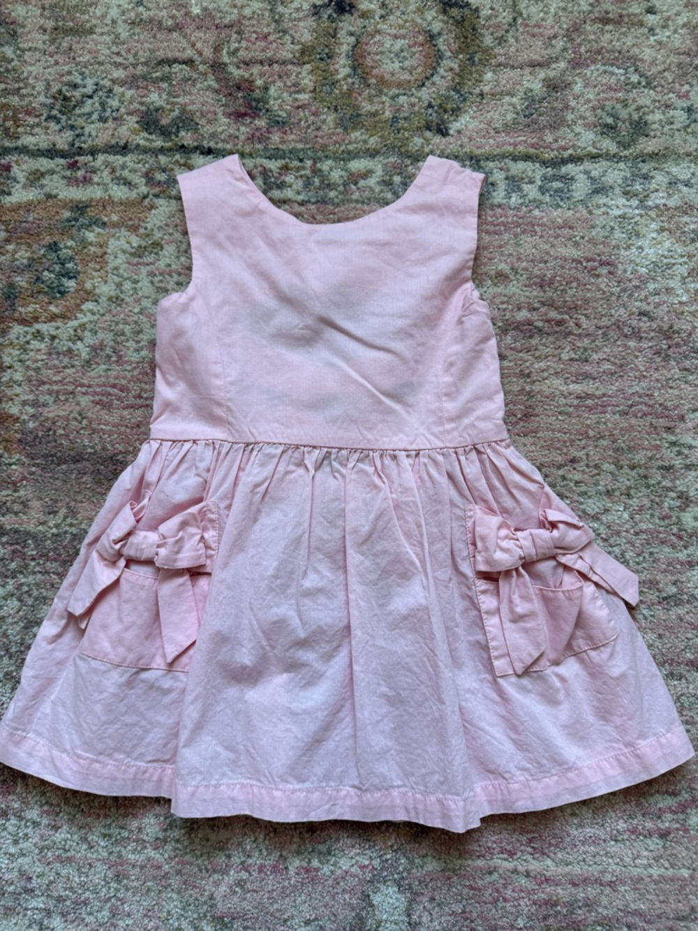Kate Quinn bow dress